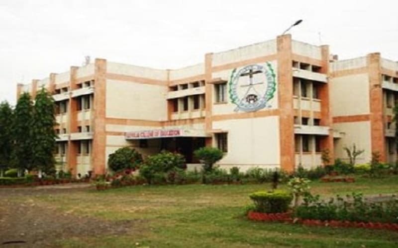 Loyola College of Education Jamshedpur Academic Building photo 1